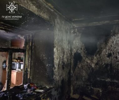 Необережність призвела до трагедії: на Херсонщині під час пожежі в оселі загинув чоловік (ФОТО)