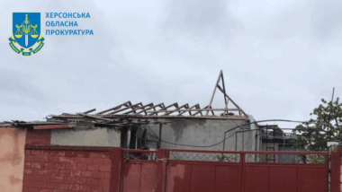 Показано наслідки рашистського обстрілу Херсонщини: загинула жінка (ФОТО)