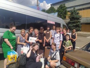 Діти Херсонщини поїхали у туристичну подорож до Польщі
