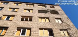 З’явилося ВІДЕО наслідків ранкового обстрілу Херсону