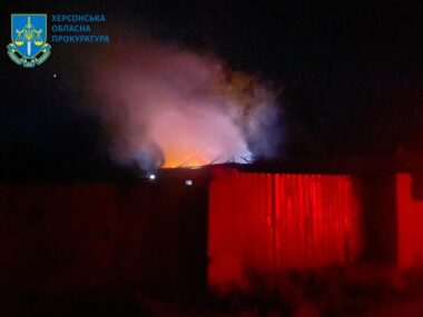 Показано наслідки нічного обстрілу Берислава на Херсонщині (ФОТО)