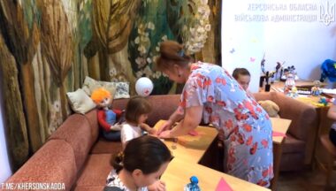 У Херсоні бібліотекарі організовують дозвілля для читачів