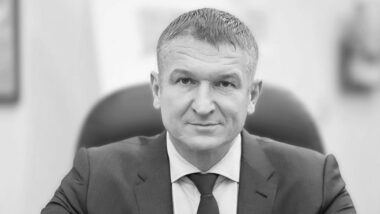 Поліція відкрила провадження за фактом смерті колишнього голови Херсонської ОДА