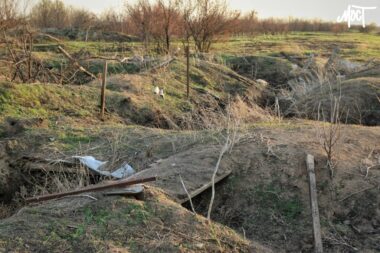 Оккупанты разместили фортификационные сооружения на границе Крыма с Херсонщиной, — «АТЕШ»