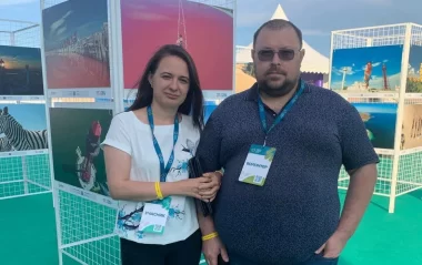 Служебное авто для мужа-«волонтера»: схема директорки херсонской стоматполиклиники