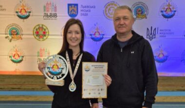Херсонська лучниця підкорила всеукраїнські змагання