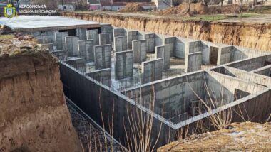 Фіктивні акти і 5,6 млн грн збитків: продовження скандалу навколо будівництва укриттів у Херсоні
