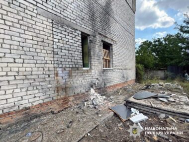 Через російські обстріли на Херсонщині поранені шестеро людей